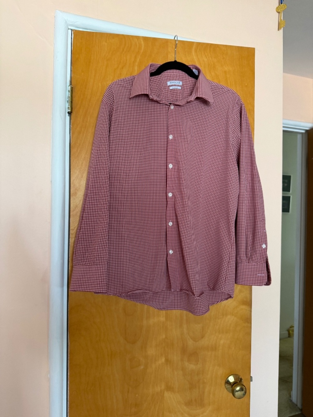 Mens Haggar Red Plaid Slim Fit Button Down Dress Shirt, Size 16-16 1/2, 32/33